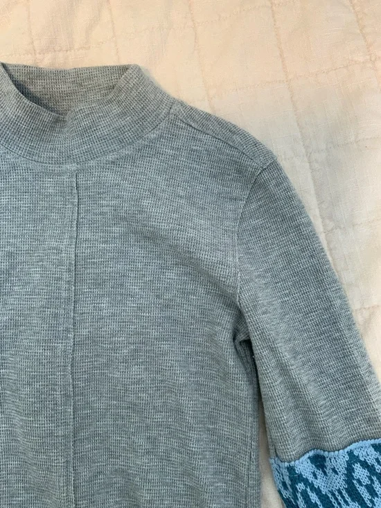 We the Free Gorgeous Thermal Cuff - Heather Gray Combo - Picture 4 of 4